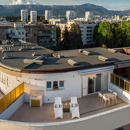 Sunny Rooftop-2