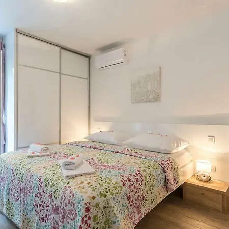 Maggy & Anna Apartment-3
