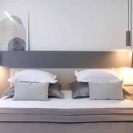 Apartments Hugo 2-3