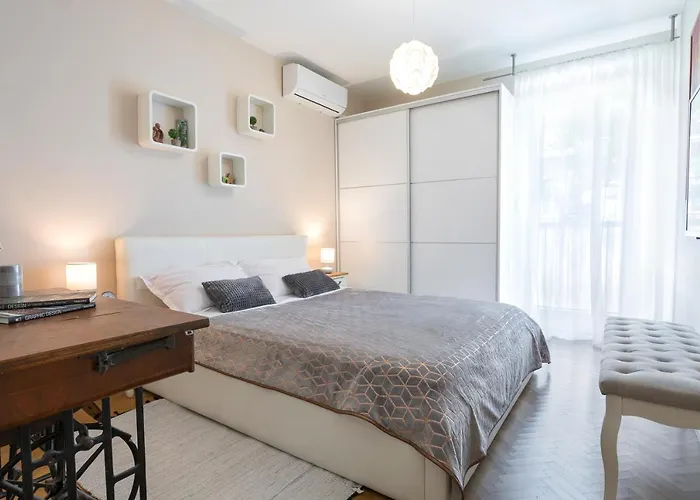 Relax Apartment Near Split Centar Old Town