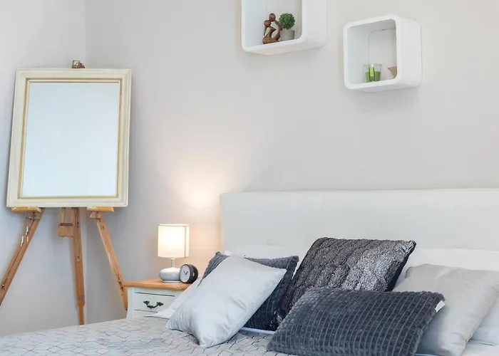 Relax Apartment Near Split Centar Old Town