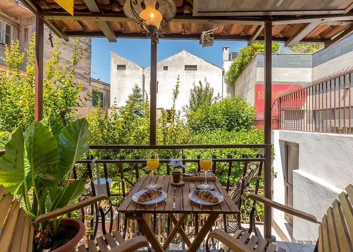 Studio Apartment Paradise Garden Split