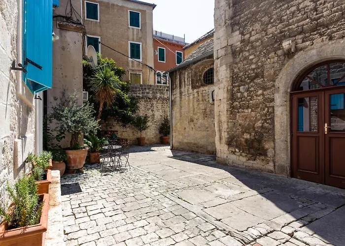 Old Town Luxury House Apartment Split