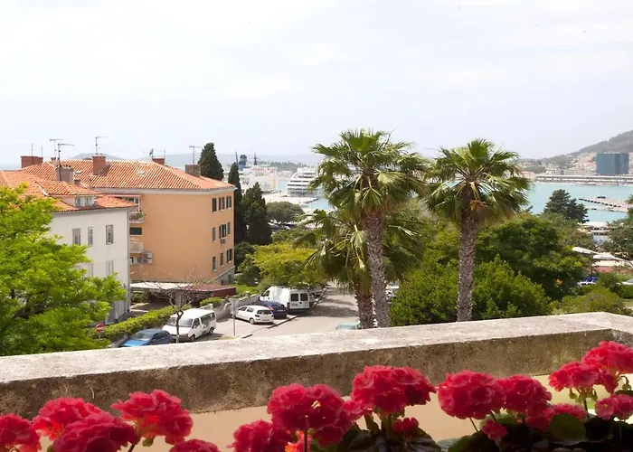 Beach Apartment Butterfly With Sea View Split