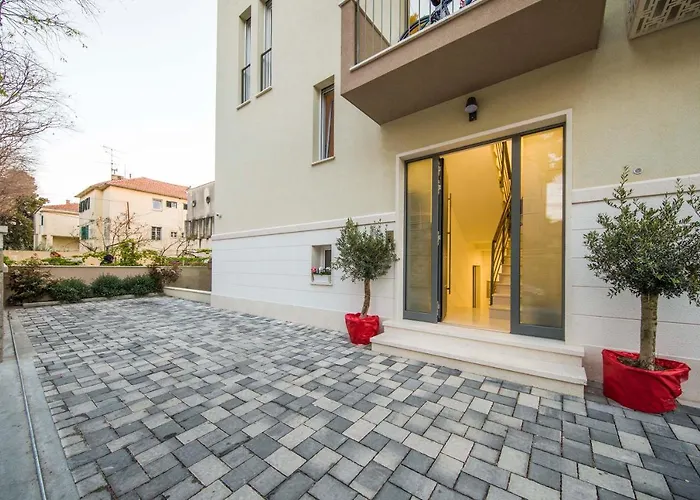 Amaris Luxury Apartments Split
