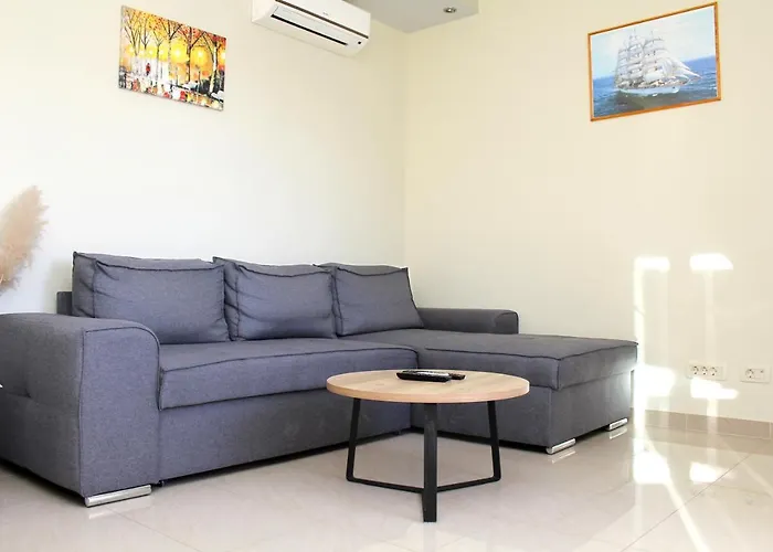 Apartment Mel Split