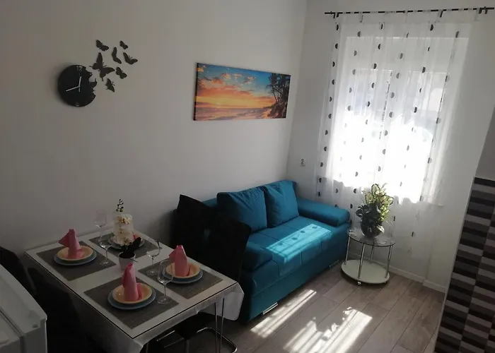 Apartment All 4 You Split