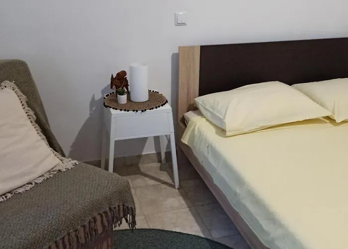Studio Apartment Nika Free Parking Split