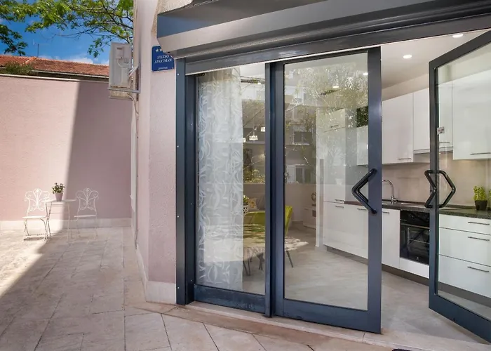 Apartment Amadeo Split