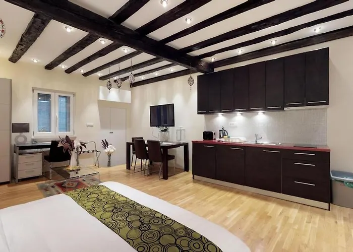 Diocletian Studio Apartments Split
