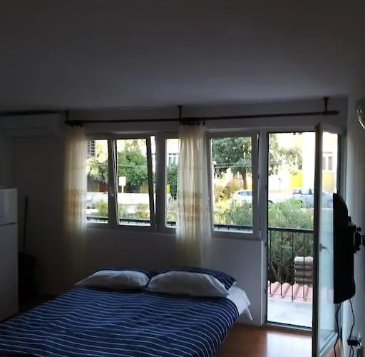Nice Apartment On Quite Location Near City Center Split