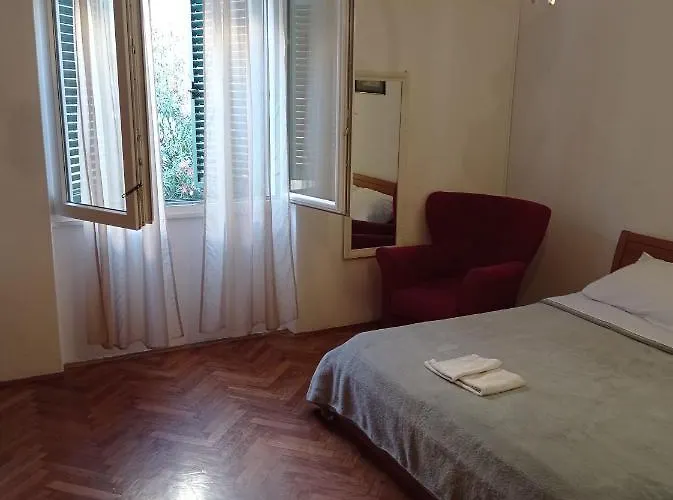 Damjan Rooms Split