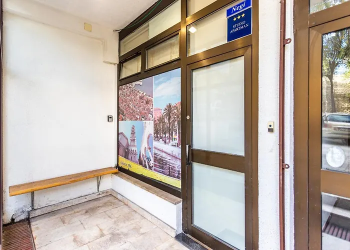Studio Apartment Negi Split
