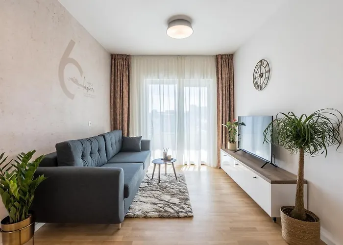 6 Islands - Holiday & Business Apartments - Free Garage Parking Split