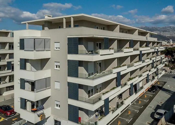 6 Islands - Holiday & Business Apartments - Free Garage Parking Split