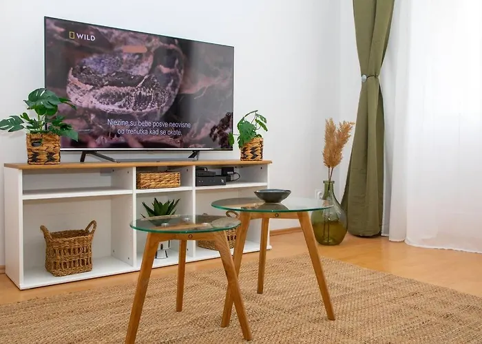 Brand New City Center Apartment Nostalgija Split