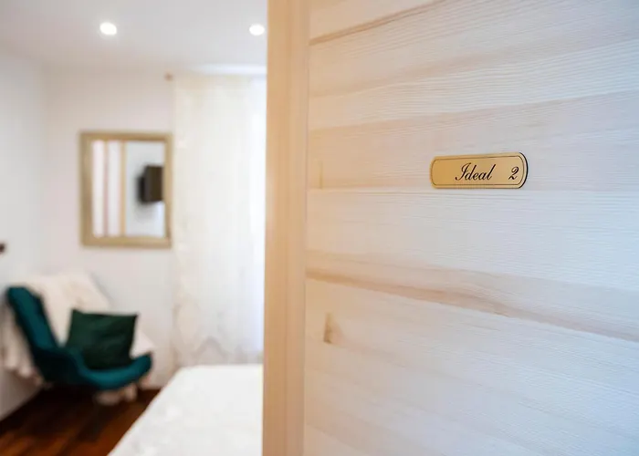 Ideal Rooms #2 Split