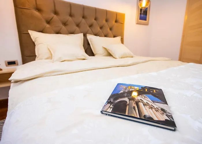 Ideal Rooms #2 Split