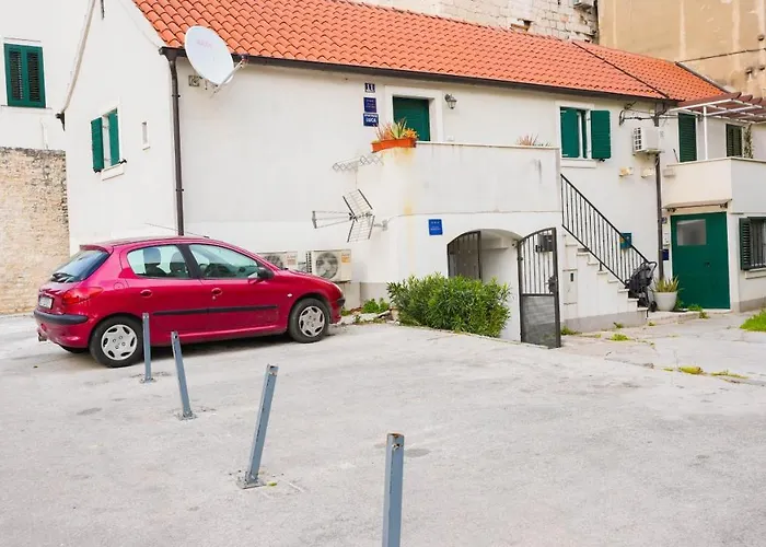 Bliss Apartments With Free Parking Split