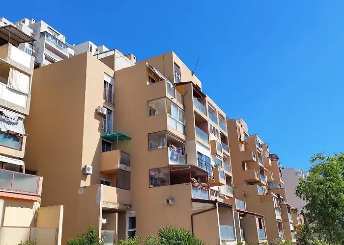 Nice And Modern Apartment Emili Split