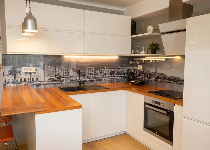 Apartment Aviani Split