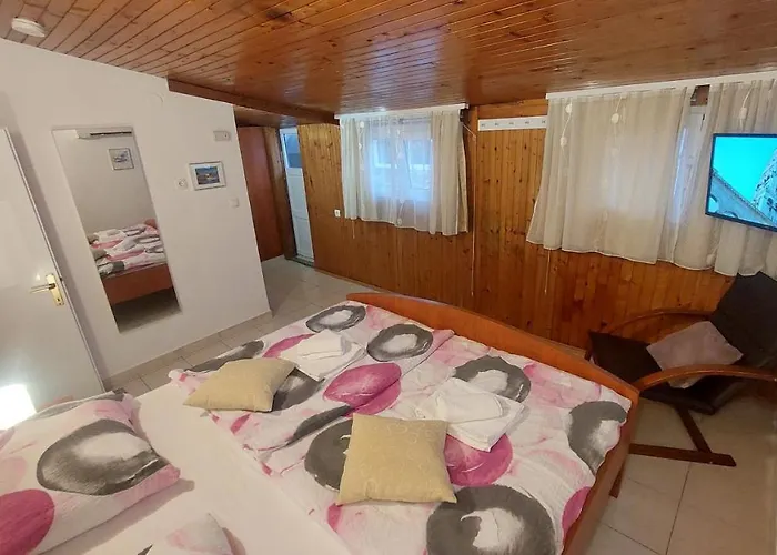 3M Peristil Apartment Split
