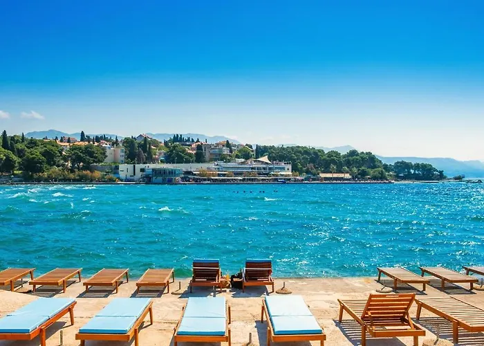 Urban Chic Luxe Apartments Near Beach Bacvice & Centre Split