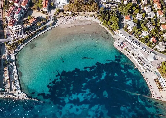 Urban Chic Luxe Apartments Near Beach Bacvice & Centre Split