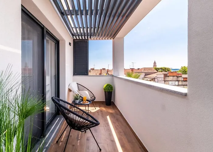 Sky Residence Split - City Center