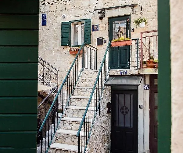 Apartments Leticia Split