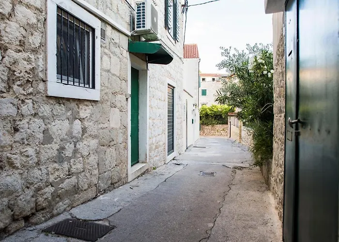 Memento Apartment - In The Heart Of Old Town Split
