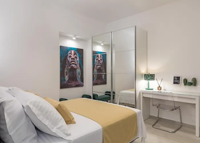 Studio Apartment Home Split