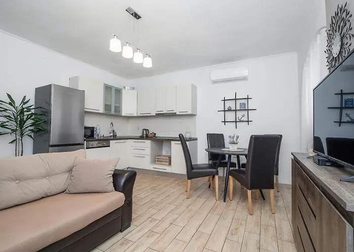 Apartment Feratjer Split