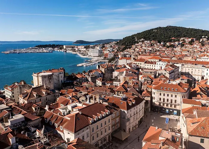 Duplex With Terrace In The City Centar Split