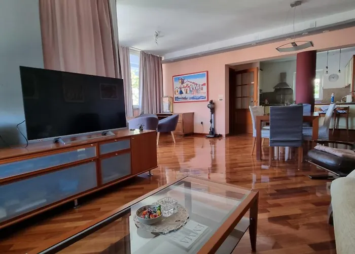 Blue Stella Luxury Apartment Split
