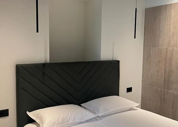 Marinac City Center Apartments & Rooms Split