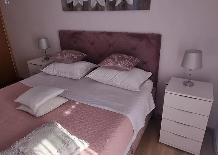 Apartment Vestibul Inn Split