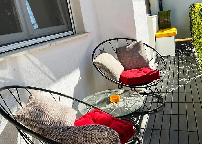 Beus Downtown Split