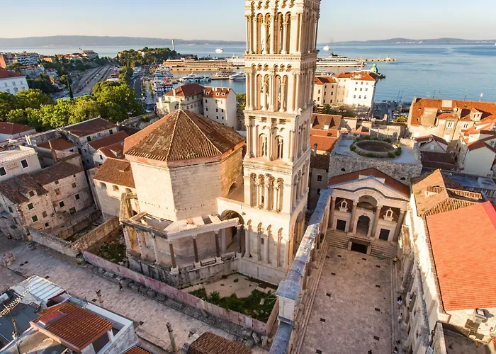 Apartment Happy In Split Center 10 Min Walk From Bacvice Beach