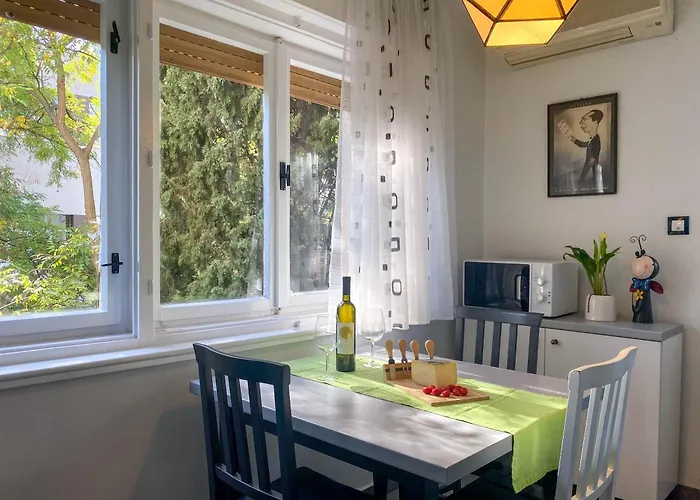 Fabris Bacvice Apartment Split