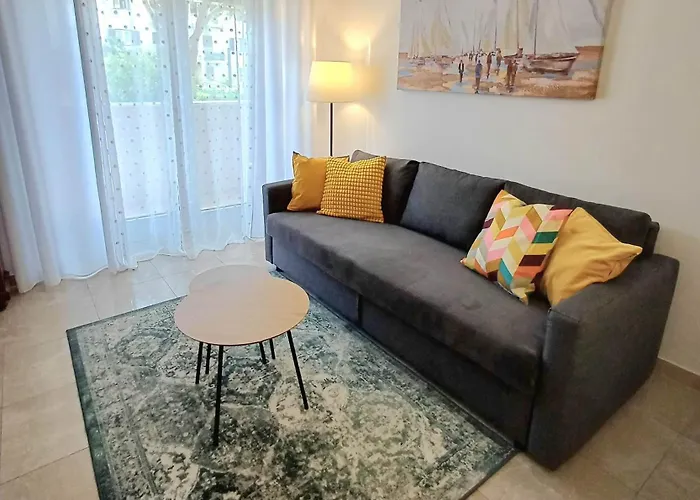 Apartment Zenta With Free Private Parking Split