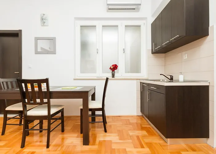 Apartments Naja Split