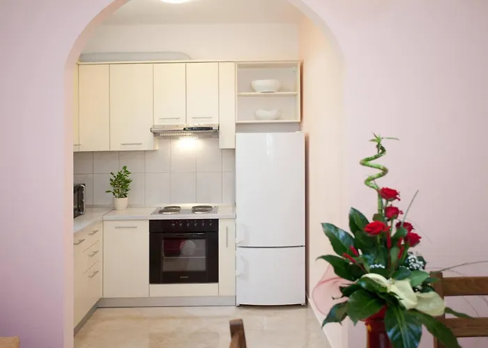 Apartments Beautiful Sandy Beach Split