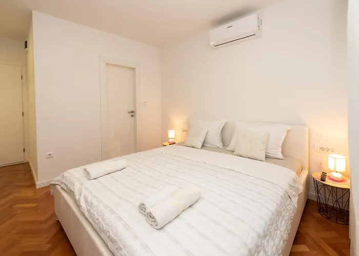 Twins Apartments Split
