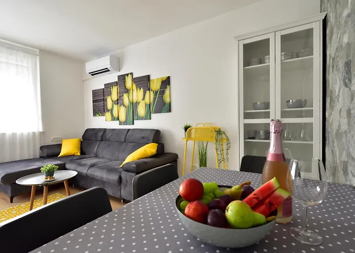 Apartment Buri Split
