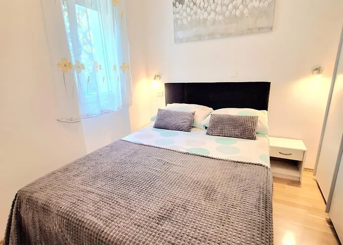 Apartments Vjeko Split