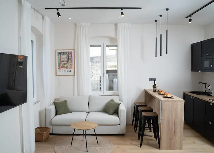 Scala Suites Split