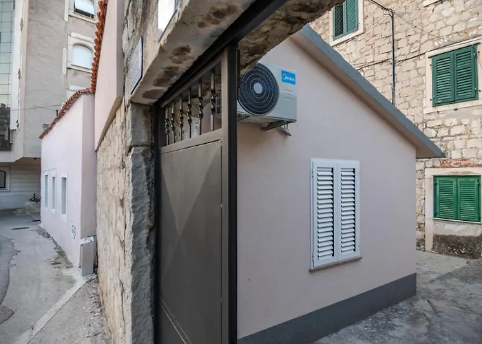 Studio Apartman Modesty Split