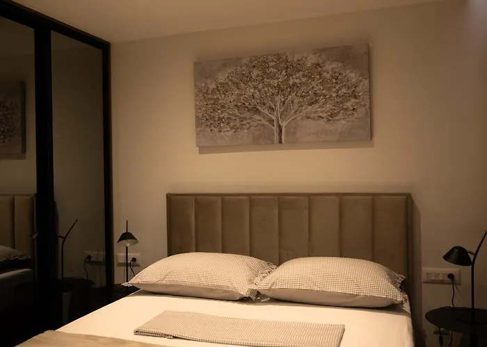 Bastun & Dujka'S Balatura Apartment Split
