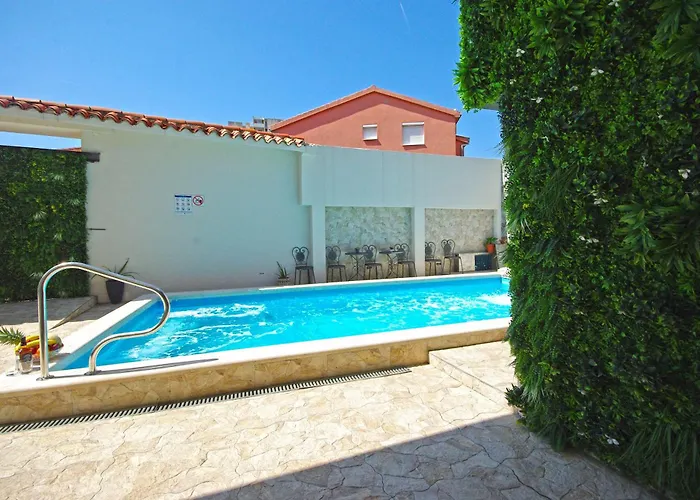 Villa Naomi Split